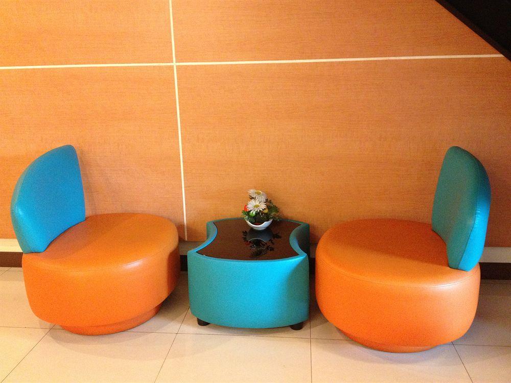 בנגקוק Lido Millennium Hotel מראה חיצוני תמונה